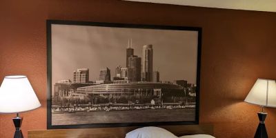 Super 8 by Wyndham Chicago IL