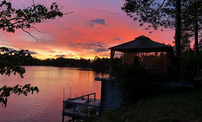 Red Pines Resort 4