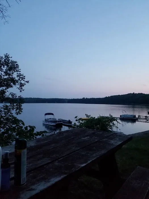 Fireside Lake Resort 4