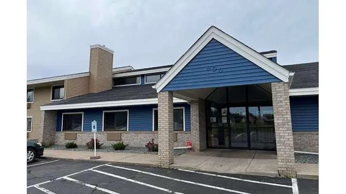AmericInn by Wyndham Ladysmith 4