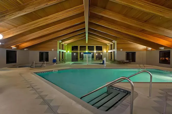 Quality Inn 4