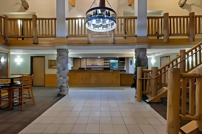 Quality Inn 4