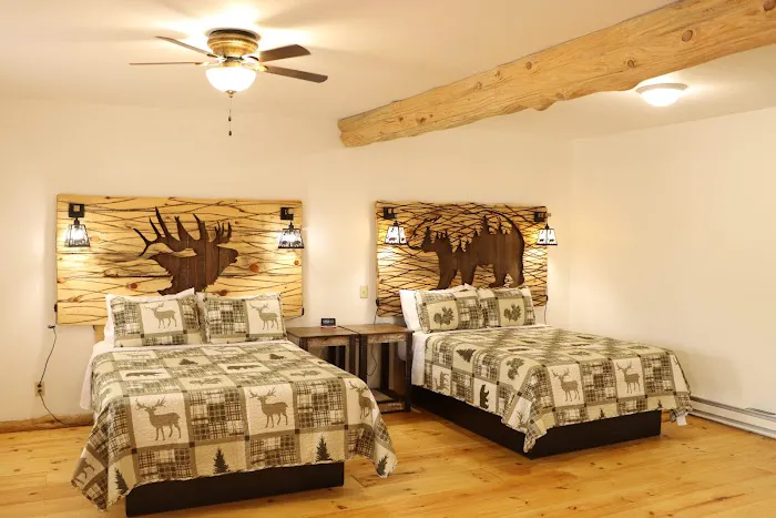 Gateway Inn and Suites 4