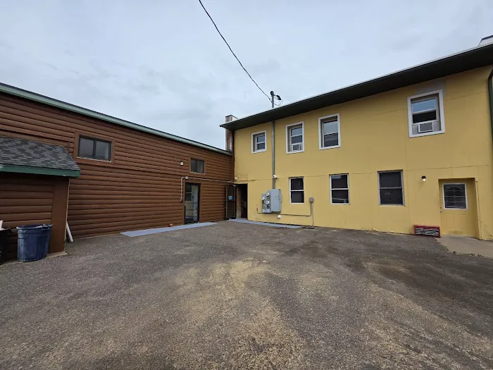 Gateway Inn and Suites 4
