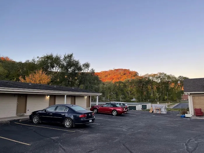 Travelodge by Wyndham Red Wing 4