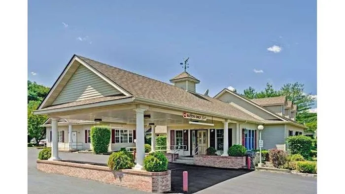 Travelodge by Wyndham Red Wing 4