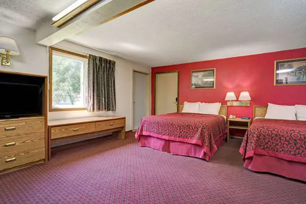 Travelodge by Wyndham Red Wing 4