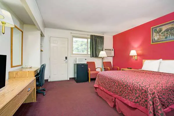 Travelodge by Wyndham Red Wing 4