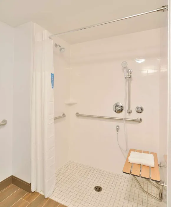 Hampton Inn & Suites Menomonie-UW Stout 4