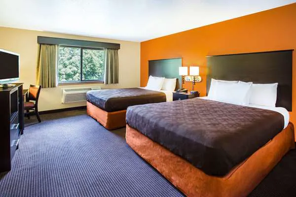 AmericInn by Wyndham Menomonie 4