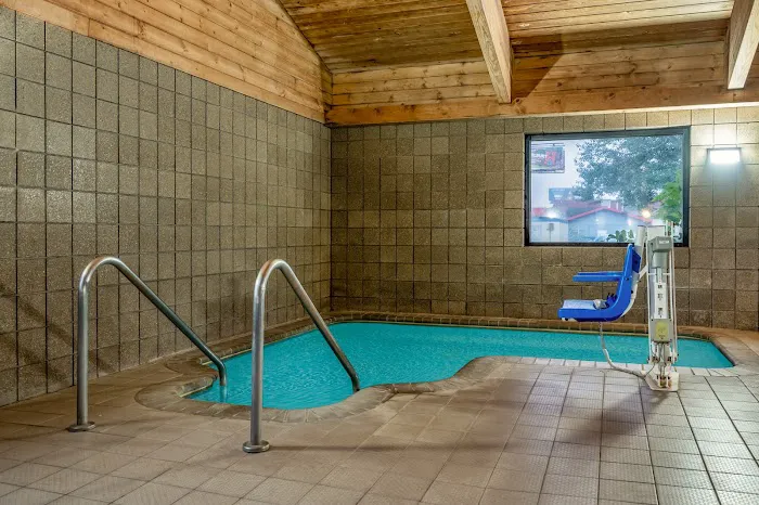 AmericInn by Wyndham Eau Claire 4
