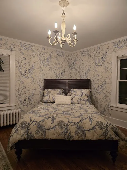 Elaine's Bed & Breakfast 4