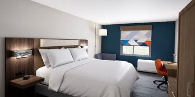 Holiday Inn Express & Suites Cedar Rapids NE - Marion by IHG