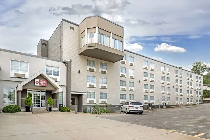 Best Western Plus Longbranch Hotel & Convention Center 4