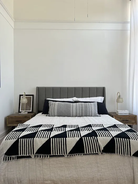 Four Eleven Suites 4