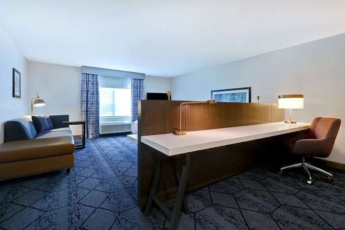 Hilton Garden Inn Cedar Rapids 4