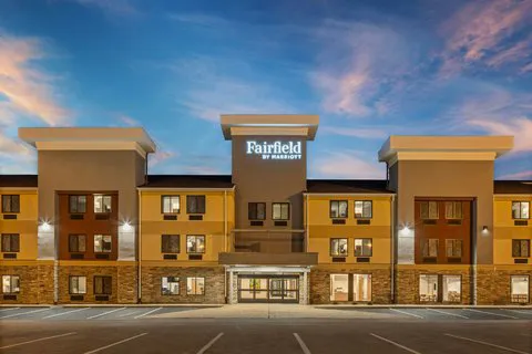 Fairfield Inn & Suites Cedar Rapids North 4