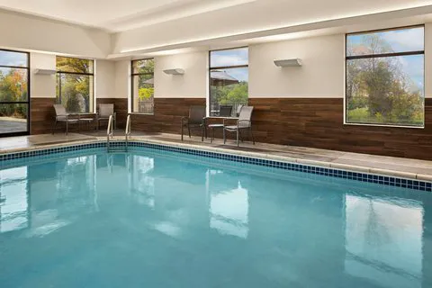 Fairfield Inn & Suites Cedar Rapids North 4