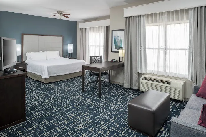 Homewood Suites by Hilton Cedar Rapids North 4