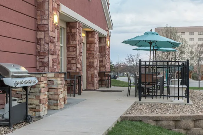 Homewood Suites by Hilton Cedar Rapids North 4
