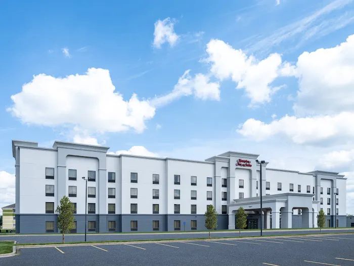Hampton Inn & Suites Cedar Rapids - North 4