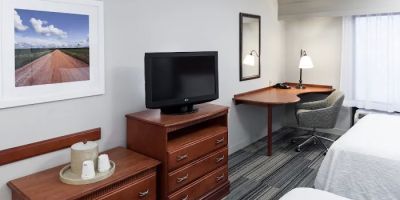 Hampton Inn & Suites Cedar Rapids - North