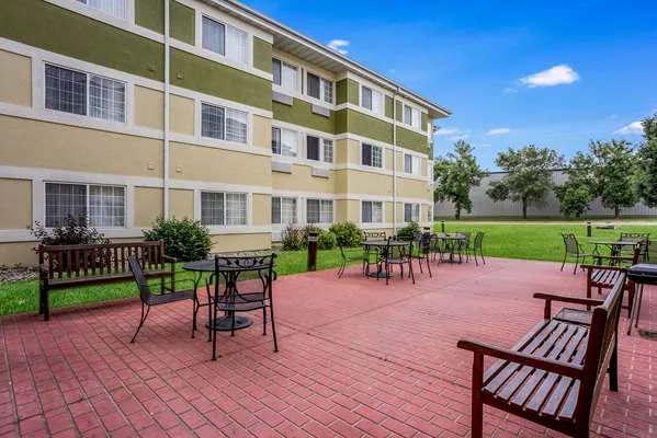 MainStay Suites Cedar Rapids North - Marion 4