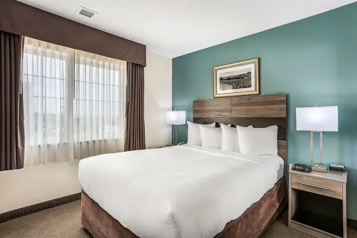 MainStay Suites Cedar Rapids North - Marion 4