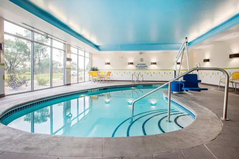Fairfield Inn & Suites Waterloo Cedar Falls 4