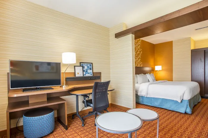 Fairfield Inn & Suites Waterloo Cedar Falls 4
