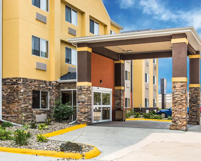 Comfort Inn & Suites Waterloo - Cedar Falls 4