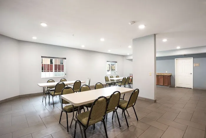 Suburban Studios Waterloo 4