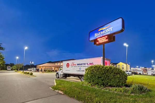 Baymont by Wyndham Waterloo 4