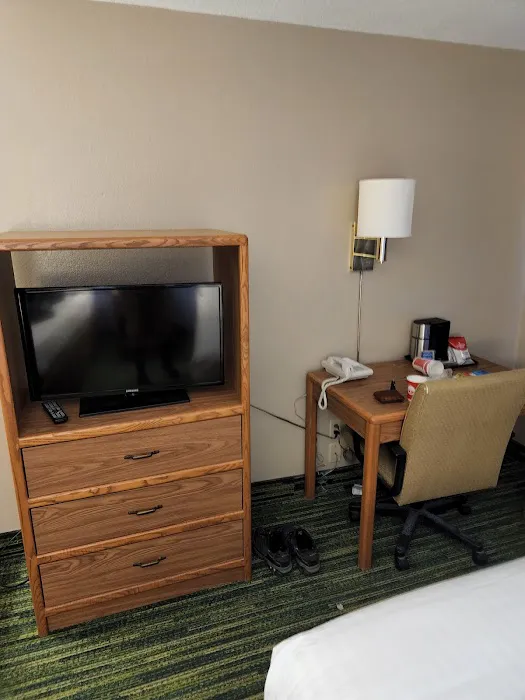 Boarders Inn & Suites by Cobblestone Hotels - Waterloo/Cedar Falls 4