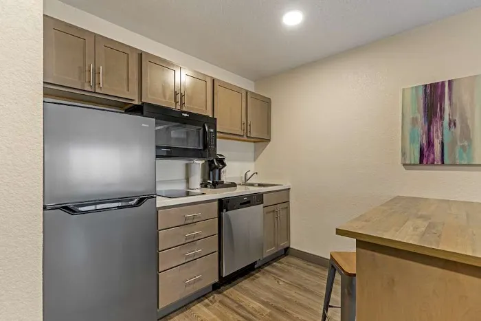 Best Western Plus Executive Residency Waterloo & Cedar Falls 4