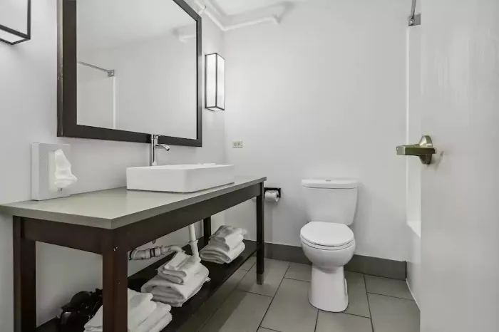Country Inn & Suites by Radisson, Chicago O'Hare South, IL 4