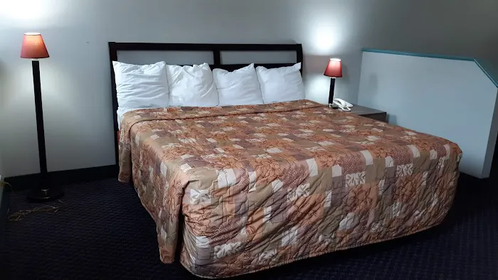 O'Hare Inn and Suites 4