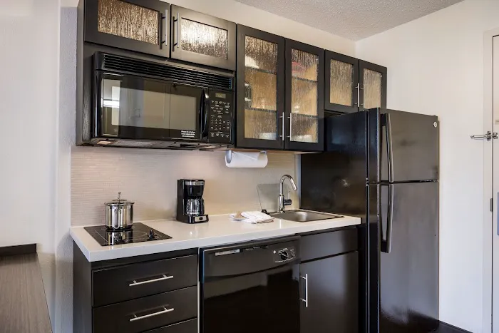 Sonesta Simply Suites Chicago O'Hare Airport 4