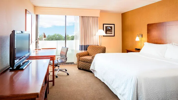 Four Points by Sheraton Chicago O'Hare Airport 4