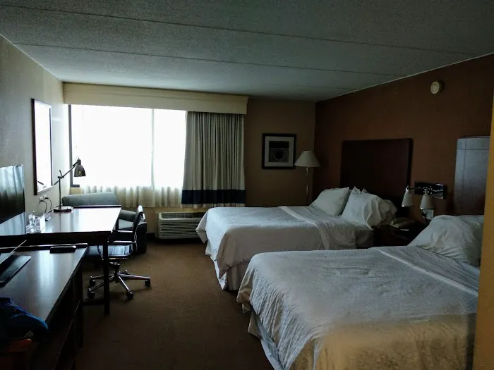 Four Points by Sheraton Chicago O'Hare Airport 4