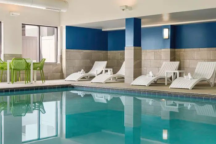 Hampton Inn Chicago-O'Hare International Airport 4
