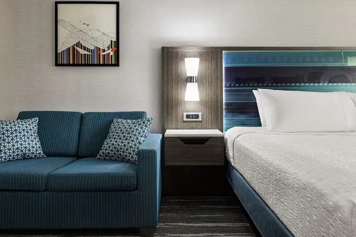 Hampton Inn Chicago-O'Hare International Airport 4