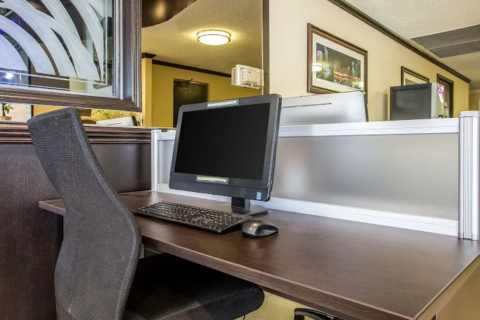 Quality Inn O'Hare Airport 4