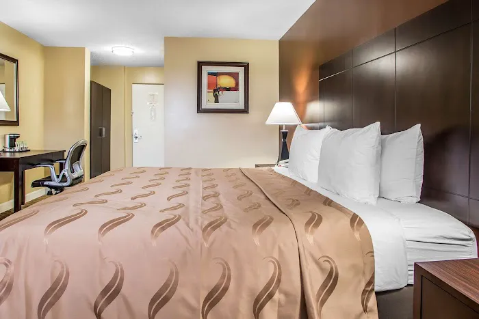 Quality Inn O'Hare Airport 4