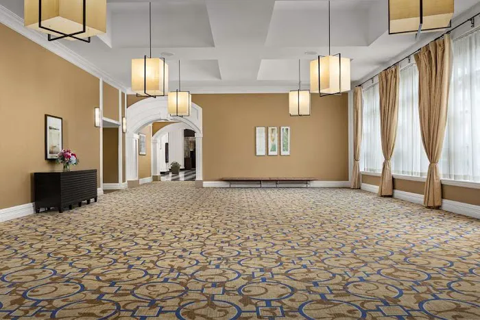 DoubleTree by Hilton Hotel Chicago O'Hare Airport - Rosemont 4