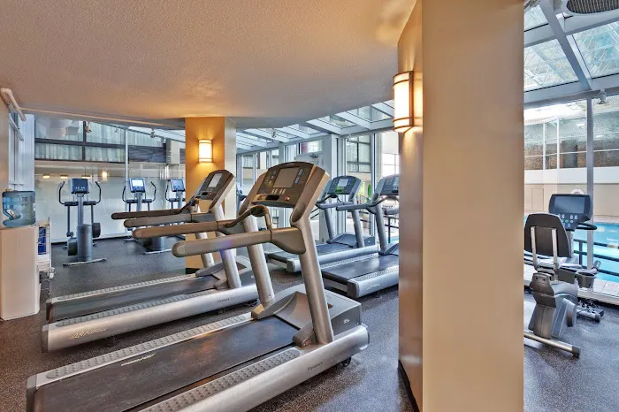 Crowne Plaza Chicago Ohare Hotel & Conf Ctr by IHG 4