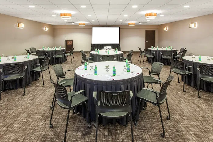 Crowne Plaza Chicago Ohare Hotel & Conf Ctr by IHG 4