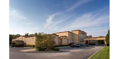 Ramada by Wyndham Glendale Heights/Lombard