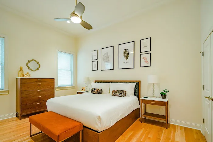 The Guesthouse Hotel 5