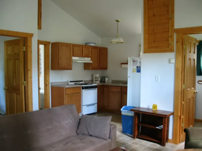 Dockside Cabins 4